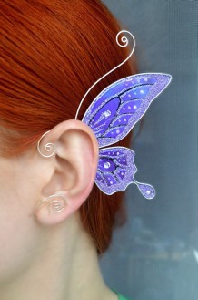 Фиолетовый кафф-серьга Крыло бабочки